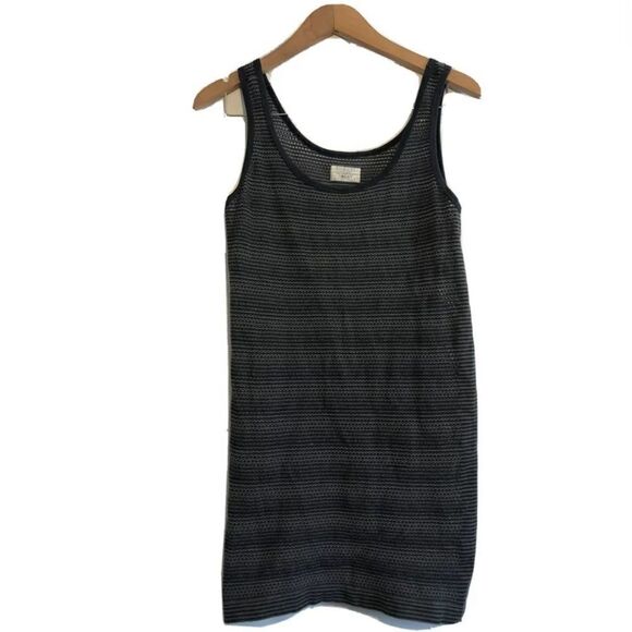 Athleta Seamless Eyelet Tank Top - Picture 2 of 5